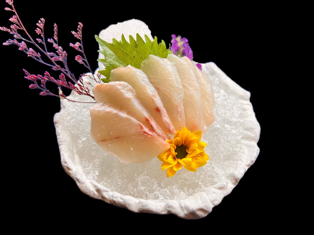 B42. Cá trắng sống White fish sashimi