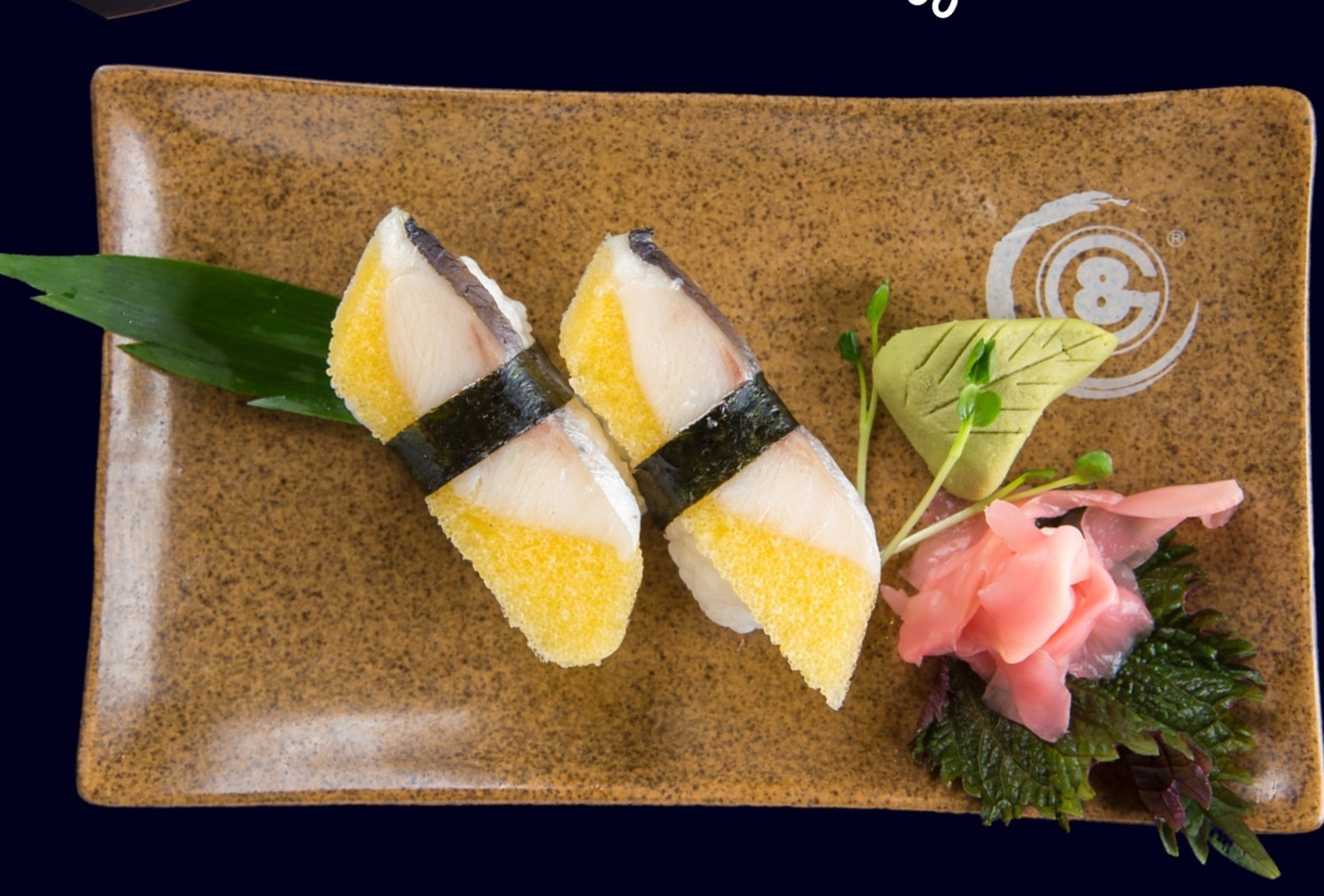 C20. Cơm sushi cá trích Nishin nigiri